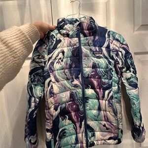 Patagonia Kids' L Swirl Pattern Puffer Jacket